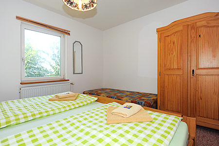 Ferienwohnung 1 - Schlafzimmer