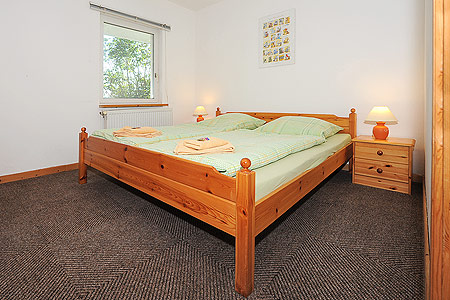 Ferienwohnung 2 - Schlafzimmer