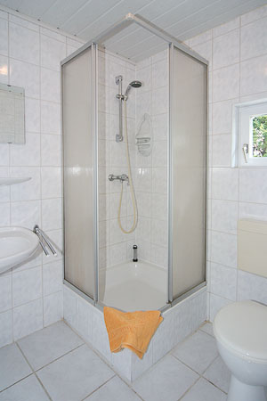 Ferienwohnung 2 - Badezimmer