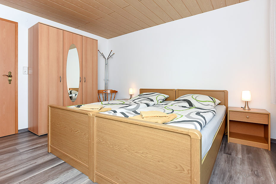 Ferienwohnung 3 - Schlafzimmer