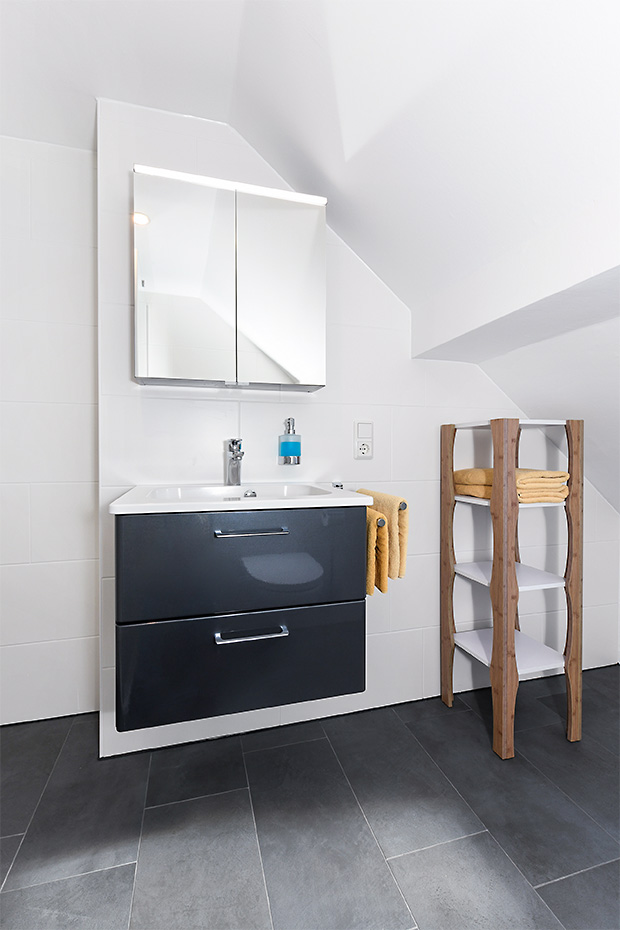 Ferienwohnung 4 - Badezimmer