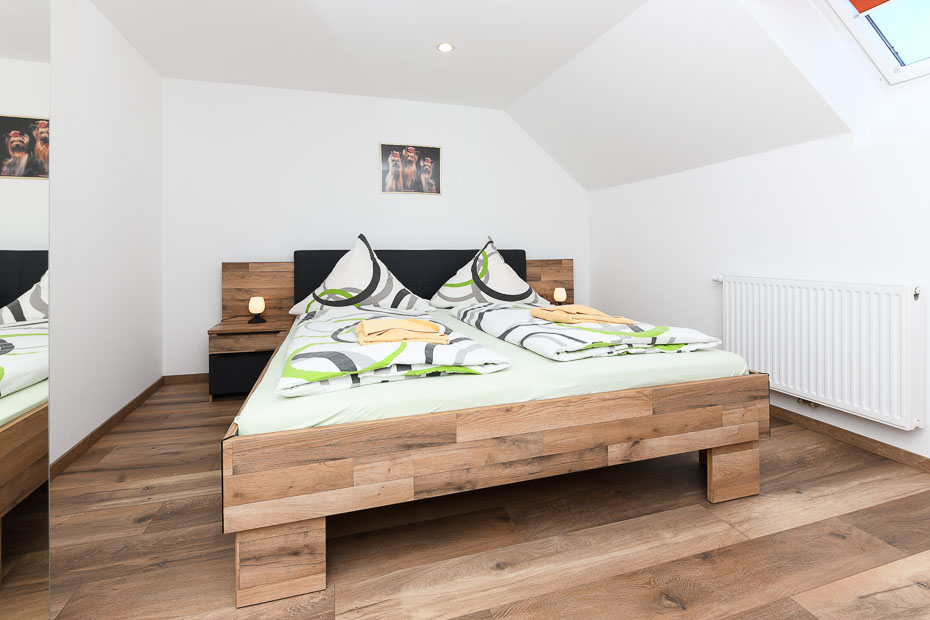 Ferienwohnung 4 - Schlafzimmer