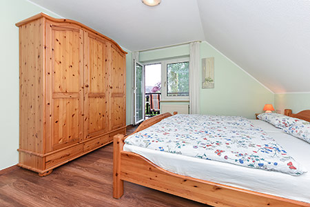 Ferienwohnung „Sommerwind“ - Schlafzimmer 1