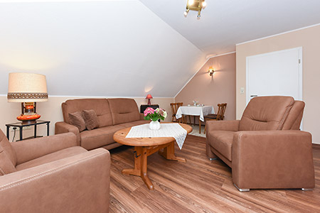Ferienwohnung „Sommerwind“ - Wohnzimmer