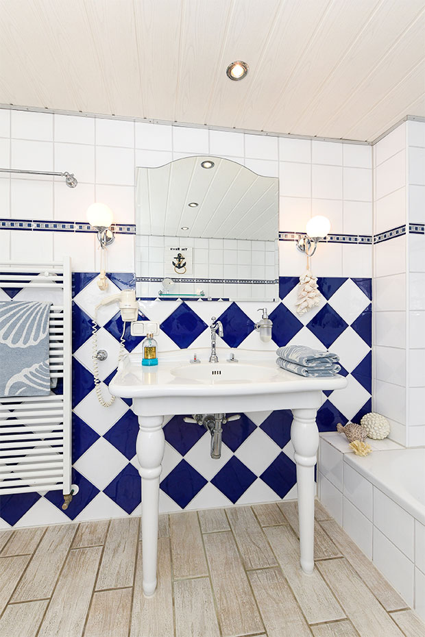 Ferienhaus „Sternenklar“ - Badezimmer