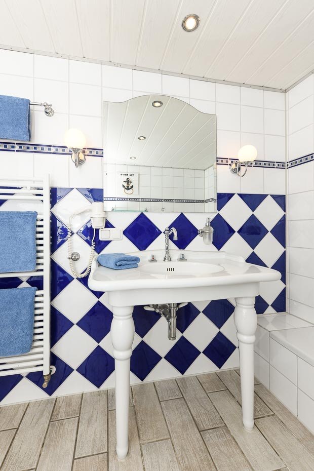 Ferienhaus „Sternenklar“ - Badezimmer