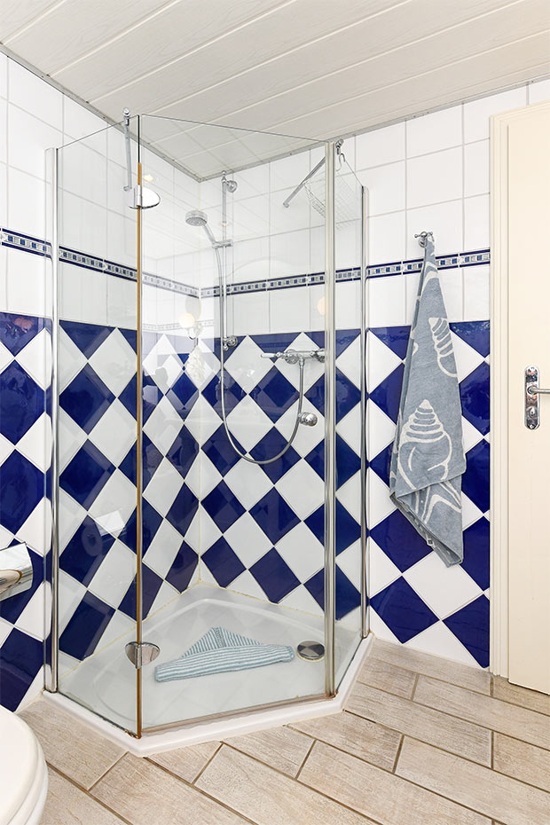 Ferienhaus „Sternenklar“ - Badezimmer
