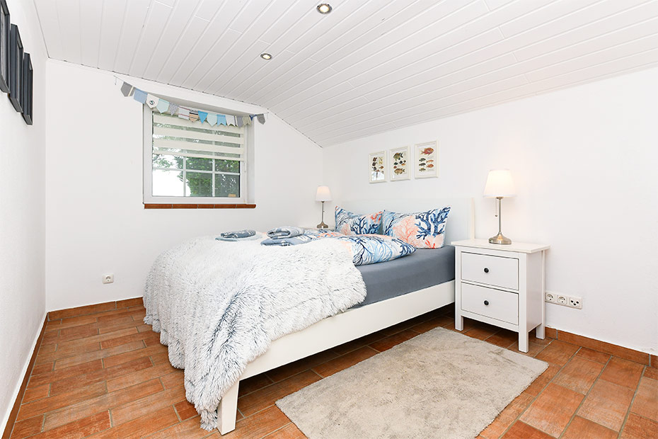 Ferienhaus „Sternenklar“ - Schlafzimmer 1