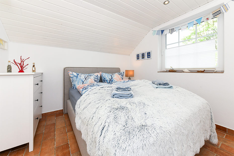 Ferienhaus „Sternenklar“ - Schlafzimmer 2/Kinderzimmer