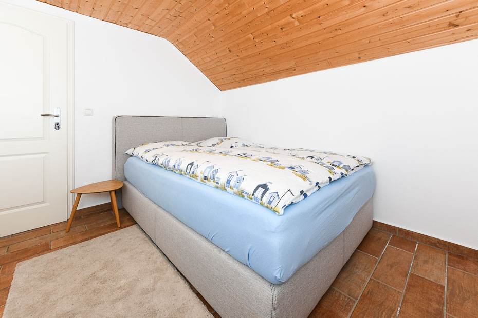 Ferienhaus „Sternenklar“ - Schlafzimmer 2/Kinderzimmer