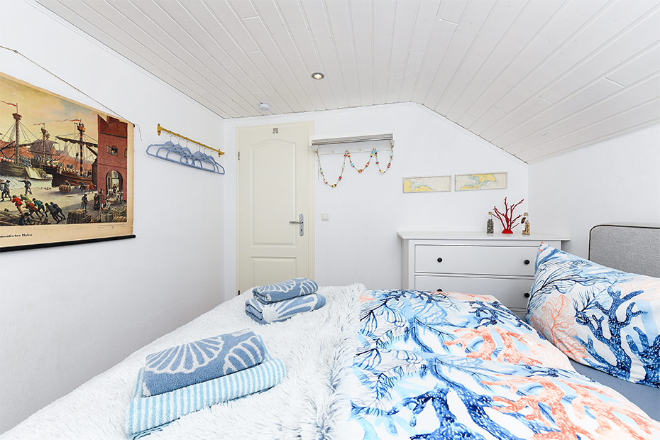 Ferienhaus „Sternenklar“ - Schlafzimmer 2/Kinderzimmer
