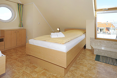 Ferienwohnung „Gorch Fock“ - Schlafzimmer 2/Kinderzimmer