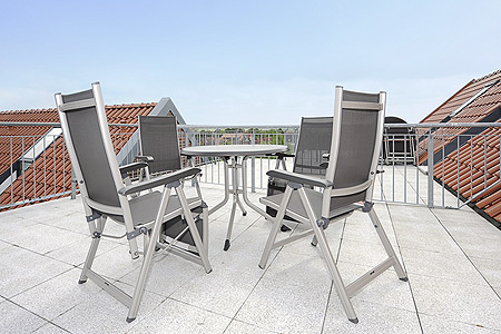 Ferienwohnung „Krusenstern“ - Dachterrasse hoch über Bensersiel