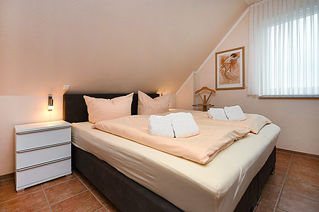 Ferienwohnung „Statsraad Lehmkuhl“ - Schlafzimmer 1