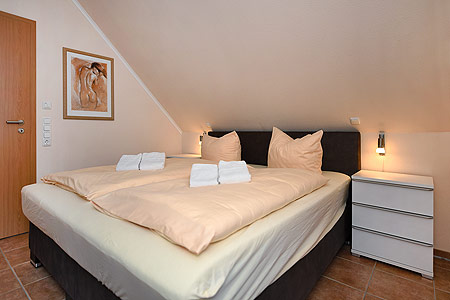 Ferienwohnung „Statsraad Lehmkuhl“ - Schlafzimmer 1