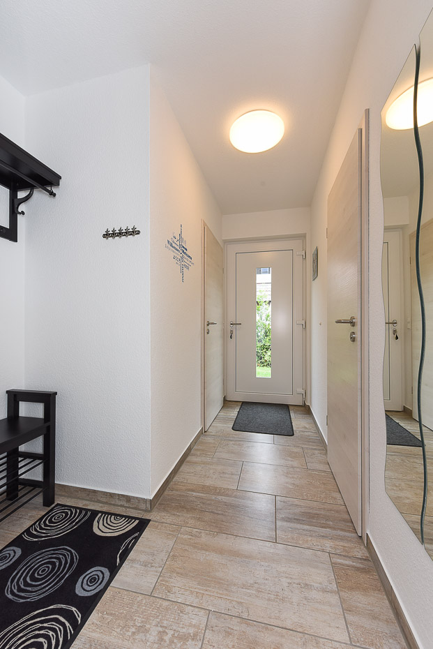 Ferienhaus „Ankerhuus“ - Flur im Erdgeschoss