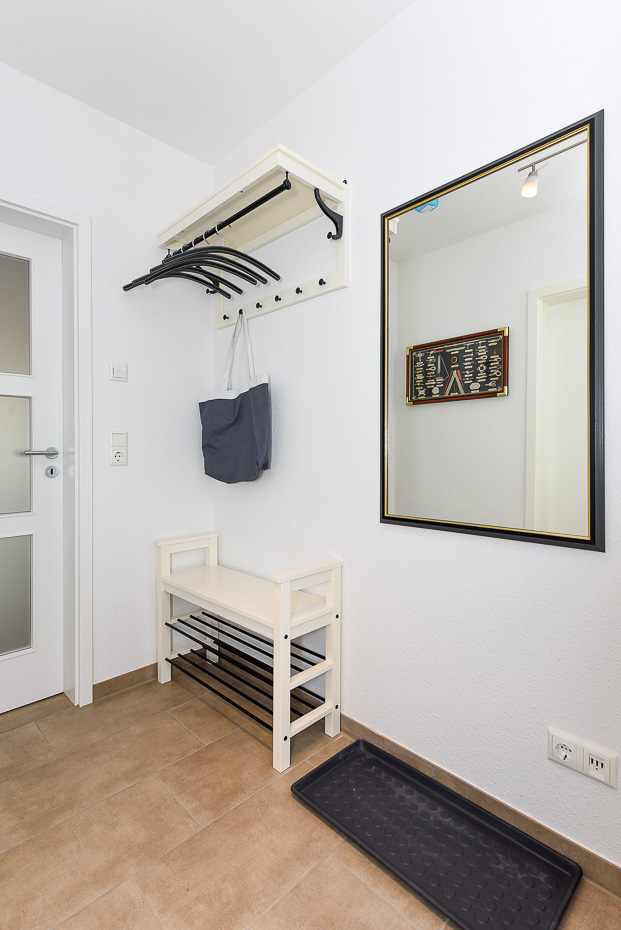 Ferienhaus „Schwalbennest“ - Flur im Erdgeschoss