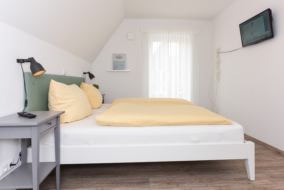 Ferienhaus „Schwalbennest“ - Schlafzimmer 1