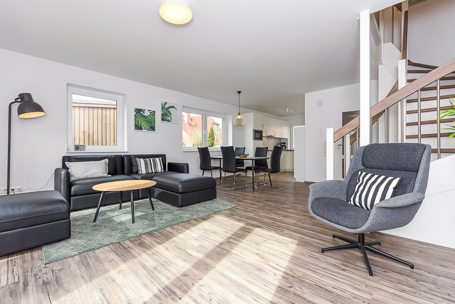 Ferienhaus „Schwalbennest“ - Wohnraum mit integrierter Küche