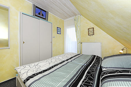 Ferienwohnung „Neptun“ - Schlafzimmer 1