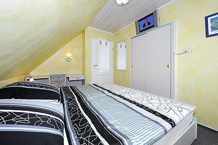 Ferienwohnung „Neptun“ - Schlafzimmer 1