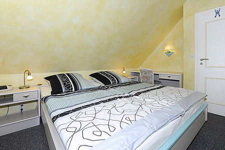 Ferienwohnung „Neptun“ - Schlafzimmer 1