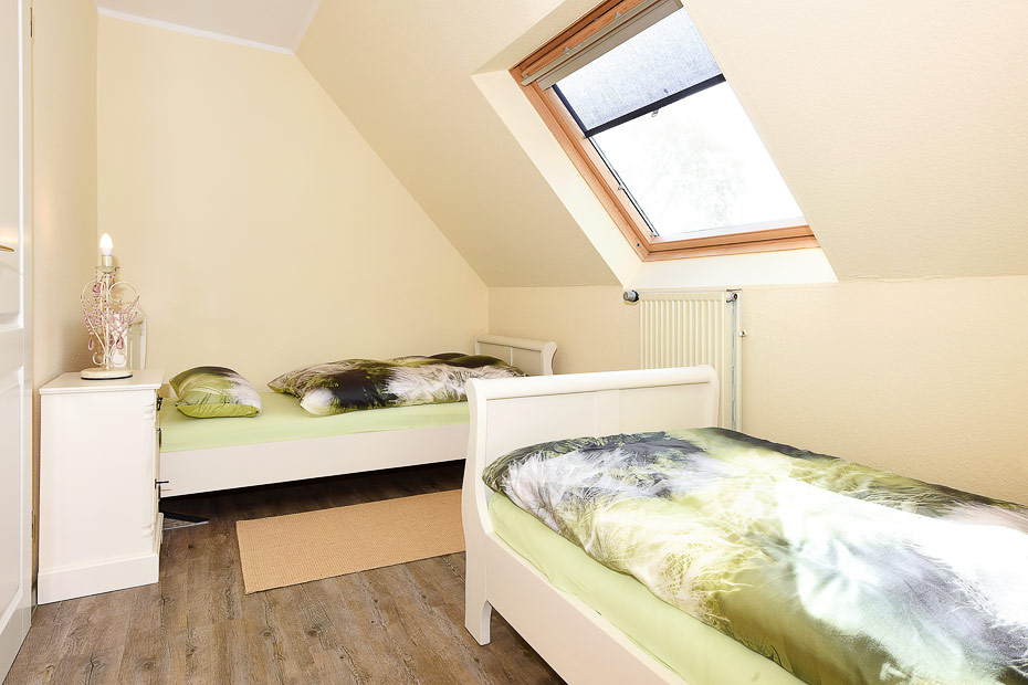 Ferienhaus „Nordseeidyll“ - Schlafzimmer 2/Kinderzimmer