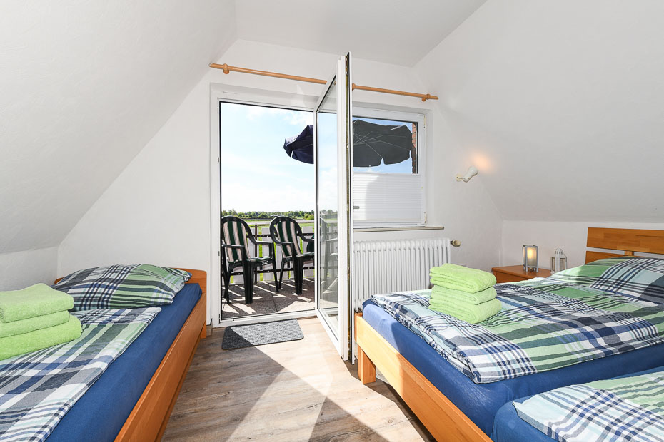 Ferienwohnung „Haus Wangerooge“ - Schlafzimmer 1