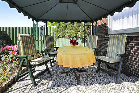 Ferienwohnung - Terrasse