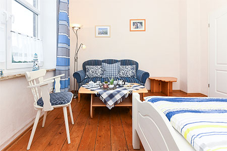 Ferienwohnung - Wohn- und Schlafraum 2