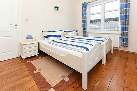 Ferienwohnung - Wohn- und Schlafraum 2