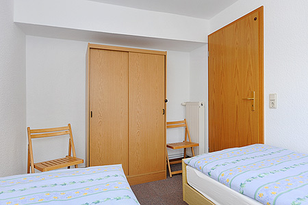 Ferienwohnung „Deichblick“ - Schlafzimmer 2/Kinderzimmer