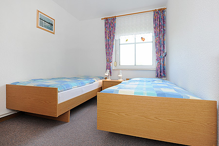 Ferienwohnung „Morgensonne“ - Schlafzimmer 2/Kinderzimmer