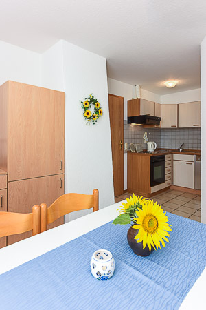 Ferienwohnung „Morgensonne“ - Wohnraum mit integrierter Küche