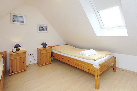 Ferienwohnung „Seewolf“ - Schlafzimmer 2/Kinderzimmer