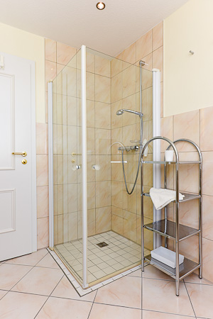 Ferienwohnung „Süderhörn“ - Badezimmer