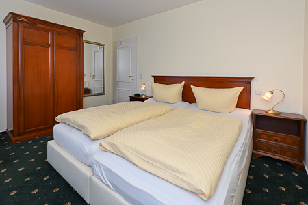 Ferienwohnung „Süderhörn“ - Schlafzimmer 1