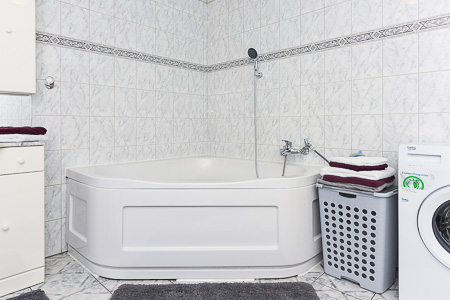 Ferienwohnung - Badezimmer