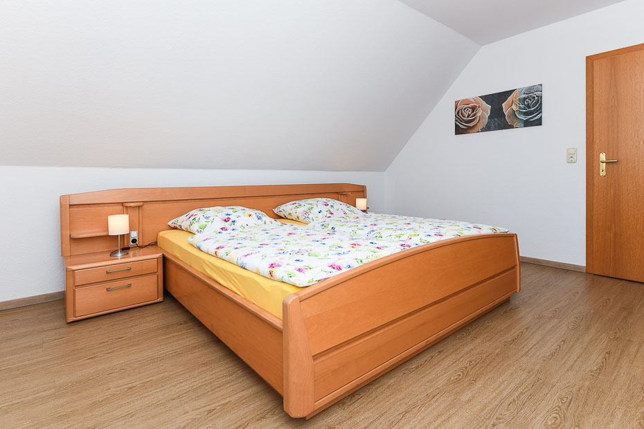 Ferienwohnung „Zur Kuhweide“ - Schlafzimmer 1