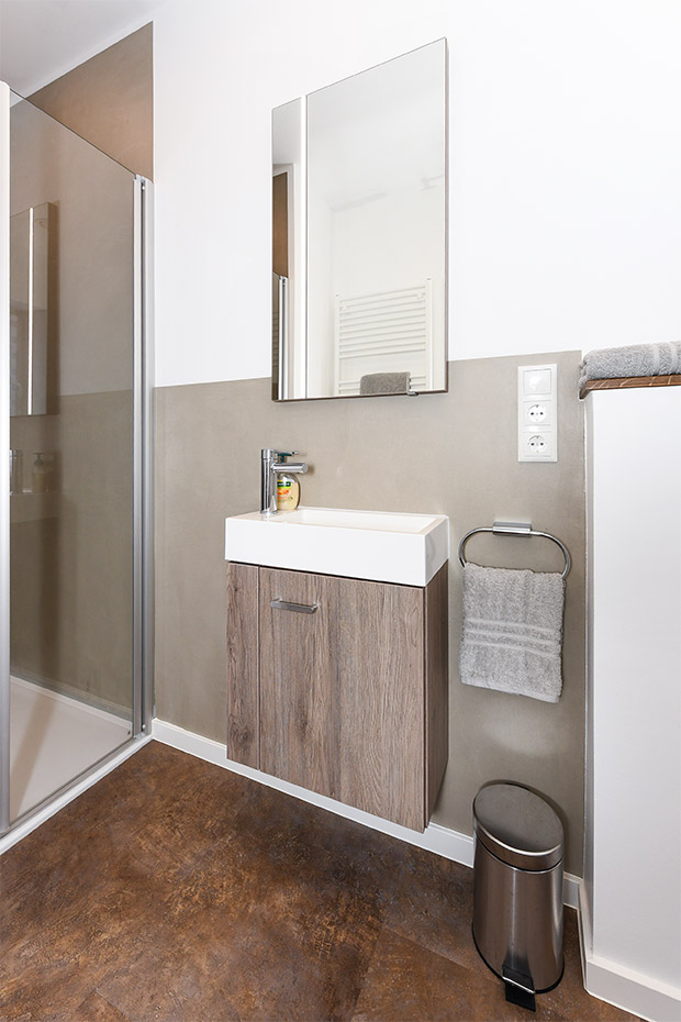 Ferienhaus „Küstenhäuschen“ - Badezimmer 1 im Erdgeschoss