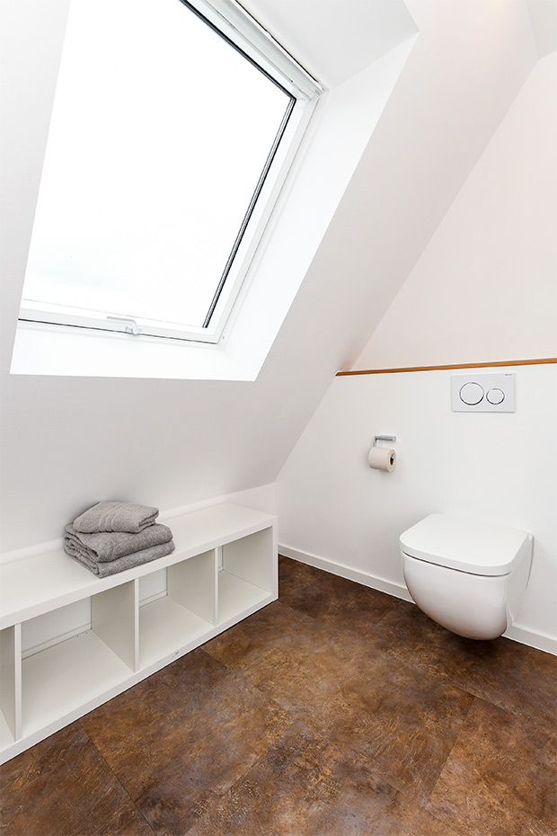 Ferienhaus „Küstenhäuschen“ - Badezimmer 2 im Obergeschoss