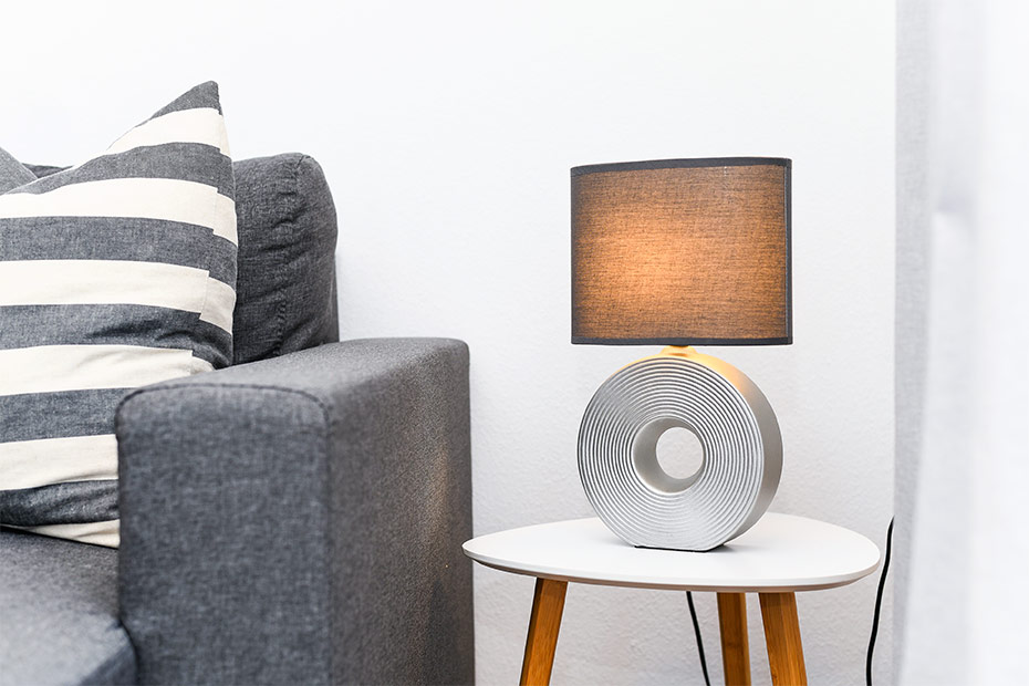 Ferienhaus „Küstenhäuschen“ - Wohnzimmer mit Essplatz und integrierter Küche