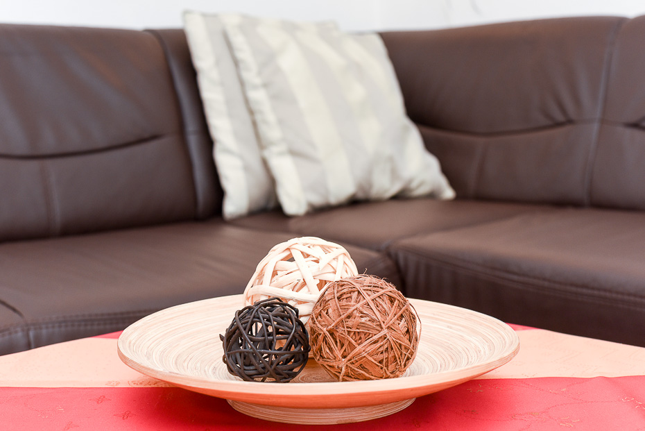 Ferienwohnung „Heuboden“ - Wohnzimmer mit integriertem Küchenbereich