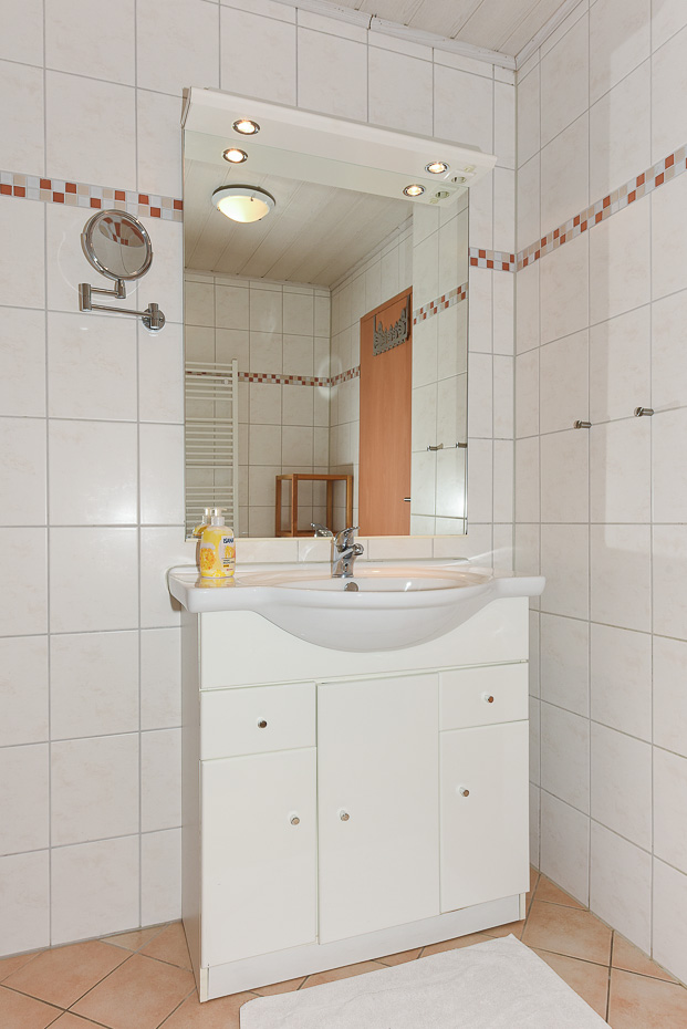 Ferienwohnung „Kuhstall“ - Badezimmer