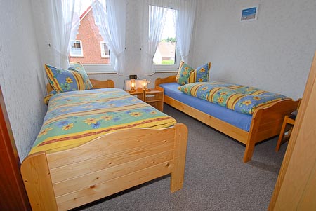 Ferienwohnung „Weitblick“ - Schlafzimmer 2/Kinderzimmer