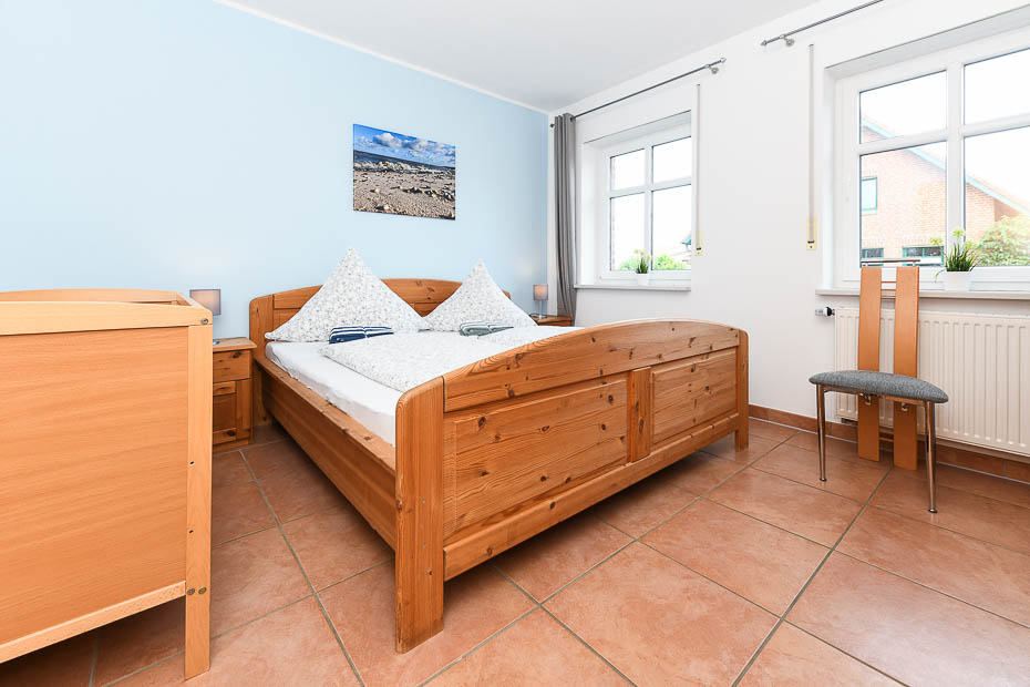 Ferienwohnung im „Haus Odin“ - Schlafzimmer 1