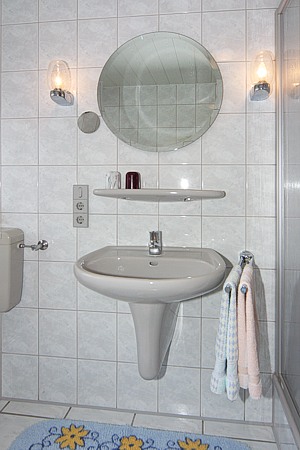Ferienwohnung 1 - Badezimmer