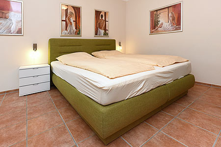 Ferienwohnung „Pamir“ - Schlafzimmer 1