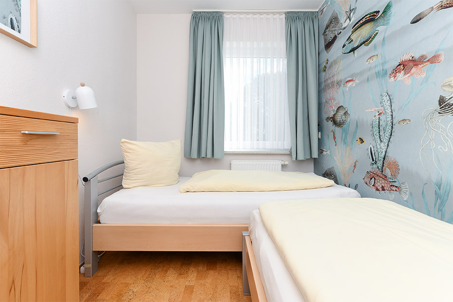 Ferienwohnung „Gesine“ - Schlafzimmer 2/Kinderzimmer