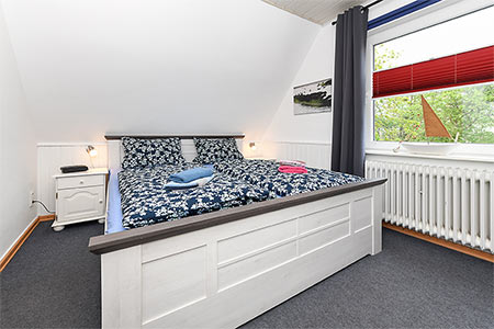 Ferienwohnung „Bei Obi“ - Schlafzimmer 1